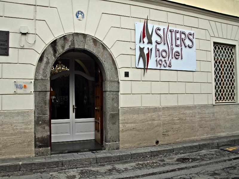 Sisters Hostel Piano di Sorrento Exterior foto